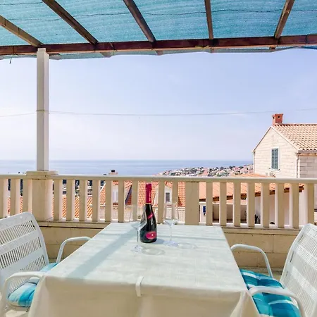 Nikola- Single With Terrace And Sea View Apartmán